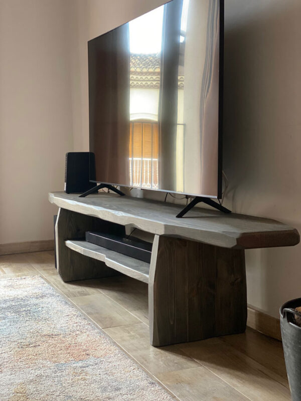 Mueble-TV-Picapiedra-Artesanal-de-Madera-1